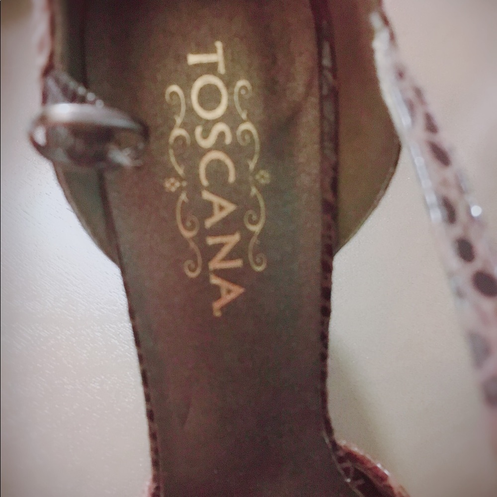 Toscana Heels - Picture 3 of 5